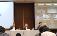 パナソニック4-6月増収増益、下半期にはテスラが業績に貢献? 画像