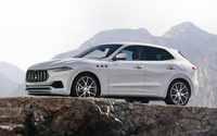 フェラーリ製V6にPHEVも…マセラティの新型SUV、2020年にも発売か 画像