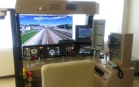 青函共用走行区間などに対応した訓練シミュレータ、JR貨物が導入…EH800形電気機関車の運転士用 画像