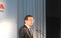 ホンダ 八郷社長「欧州市場からの撤退は考えていない」…グローバルでの生産配置の適正化へ 画像
