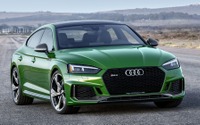 アウディ RS5スポーツバック、450馬力ツインターボ搭載…8万2700ユーロから 画像