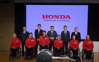 ホンダ 倉石副社長「困難な道を選ぶのはホンダのDNA」…車いす陸上競技の支援が20周年 画像