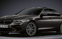BMW M5 に35周年記念車、ゴールドアクセント内装+625馬力…世界限定350台 画像