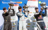 【レッドブル・エアレース 第2戦】室屋が今シーズン2連勝!年間王者に向けて大きく前進! 画像