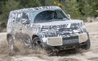 ランドローバー ディフェンダー 新型、最新プロトタイプを発表へ…グッドウッド2019 画像