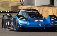 VWのEVレーサーが20年ぶり新記録、F1マシン超えた…グッドウッド2019のヒルクライム 画像