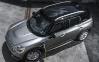 MINI クロスオーバー のPHVが改良、EVモード3割拡大…フランクフルトモーターショー2019で発表へ 画像