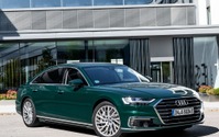 アウディ A8 新型にPHV、EVモードは40km以上…欧州発表 画像