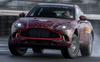 アストンマーティン初のSUV『DBX』、純正アクセサリーを先行発表 画像