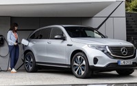 【メルセデスベンツ EQC まとめ】メルセデス初の本格EVはSUV…価格やパワー、航続距離 画像