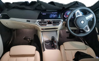 BMW 4シリーズ 次期型、運転席&後部座席まで丸見え!これが「ミニ8シリーズ」の全貌だ 画像