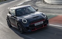 MINI史上最速「JCW GP」、限定240台で受注開始 価格は576万円 画像