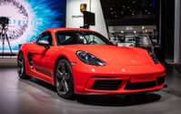 ポルシェ 718ケイマン に軽量バージョン、「T」…広州モーターショー2019 画像