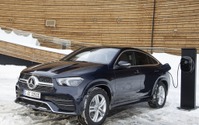 メルセデスベンツ GLEクーペ 新型にPHV、燃費は90.9km/リットル…欧州発表 画像