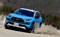 話題のトヨタ RAV4 をさらに引き立てるアルミホイール 4モデル装着 画像