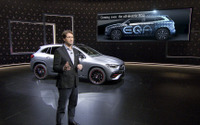 メルセデスベンツ GLA 新型にEV、『EQA』…間もなく発表へ 画像