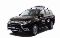 「NERV災害対策車両」初号機、2020年2月発進 アウトランダーPHEV に通信設備搭載 画像