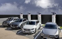 メルセデスベンツ「EQ」、電動車向けサービスを欧州で開始…メルセデス・ミーを利用 画像
