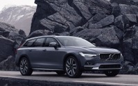 ボルボ V90 と V90 クロスカントリー に改良新型、48Vマイルドハイブリッド設定…欧州発表 画像