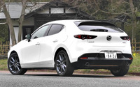 【マツダ3 新型試乗】「15Sツーリング」は隠れた名車だった…中村孝仁 画像