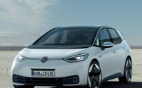 VWの新世代EV『ID.3』、同クラスの内燃エンジン搭載車よりも安価に…今夏欧州発売へ 画像