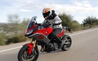 【BMW F900XR 海外試乗】アドベンチャーのDNAを持つ快適スポーツツアラー…佐川健太郎 画像