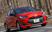 【トヨタ ヤリス 新型試乗】そのしっかり感、走り出してすぐわかるほど違いがありました…竹岡圭 画像