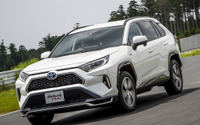 【トヨタ RAV4 PHV 新型試乗】RAV4としてもトヨタのPHVとしても「過去最高」…島崎七生人 画像