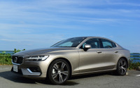 【ボルボ S60 新型試乗】「V90」にも下克上?な乗り心地と操舵感…井元康一郎 画像