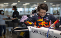 【F1】角田裕毅20歳、アルファタウリでシート合わせ…18年型マシンで11月4日にテスト走行 画像