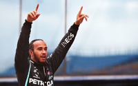 【F1 トルコGP】ハミルトンが優勝、シューマッハに並ぶ7度目のタイトルを獲得 画像