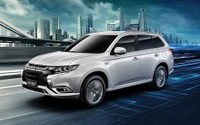 三菱 アウトランダーPHEV、海外初の現地生産をタイで開始 画像