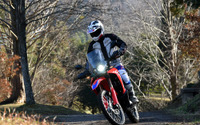 【ホンダ CRF250ラリー 試乗】大排気量ユーザーも羨む?まさにアドベンチャーな実力…青木タカオ 画像
