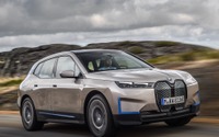 BMW日本法人社長「電動化戦略を加速」…フルEVの iX や i4 など発表へ 画像