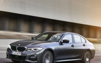 BMW 3シリーズ に入門PHV「320e」、燃費は76.9km/リットル…3月に欧州設定 画像