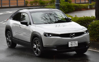 【マツダ MX-30 EV 新型試乗】「走りが退屈?」という心配は杞憂に終わった…片岡英明 画像