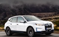 BMWの新型EV『iX』、航続は600km…2021年内に発売 画像