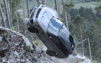 レンジローバー スポーツ SVR、トヨタ プラド とチェイス…『007』最新作 画像