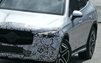 メルセデスベンツの主力SUV『GLC』、新型発表は間近!? ボディはさらに大型化 画像