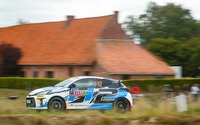 水素エンジン『GRヤリス』が初の公道へ、WRCベルギーでモリゾウがデモ走行 画像