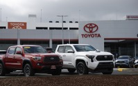 トランプ関税に「ジタバタしない」姿勢のトヨタも、米国市場で7月1日から値上げ[新聞ウォッチ] 画像
