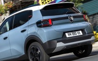 シトロエンの新型「C3ハイブリッド」日本導入へ!新デザインに「結構良い」と評価も、気になるのは価格? 画像