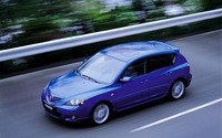 “新型『プレサージュ』”や“『ファミリア』後継車名”が速報でとどいた!! 画像