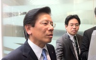 【三菱 デリカD:2 発表】相川常務「D:5 より室内が広い」 画像