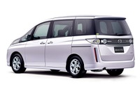 マツダ、廃車のバンパーを新車のバンパーに再利用 世界初 画像