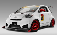 【SEMA11】トヨタ iQ にレーサー登場 画像