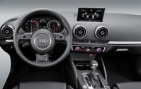 アウディ A3 新型、独CeBITで公開へ 画像