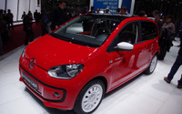 【ジュネーブモーターショー12】VW スイスup！詳細画像…国旗の赤と白 画像