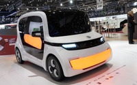 【ジュネーブモーターショー12】独EDAG、カーシェアリング用の「光る」EV提案 画像