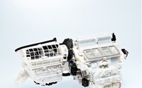 【レクサス GS 新型発表】運転席のみの空調が可能 画像
